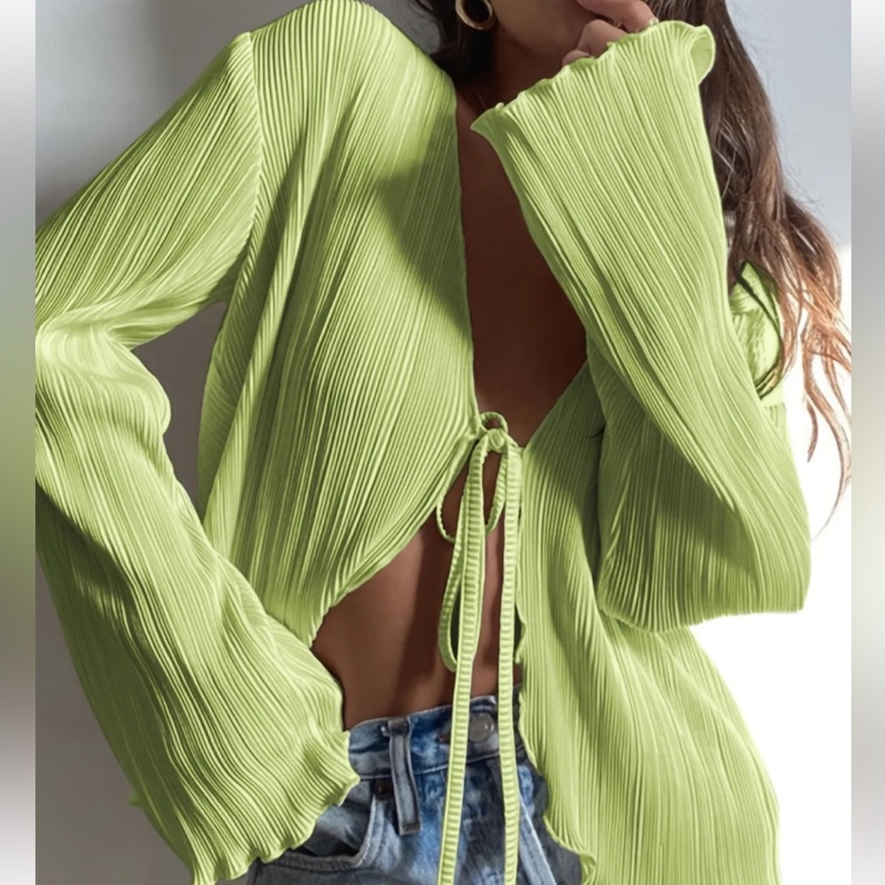 Lettuce Trim Tie Front Textured Blouse